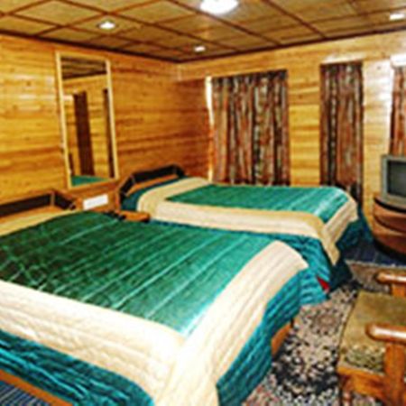 Broadway Hotel Darjeeling  Buitenkant foto