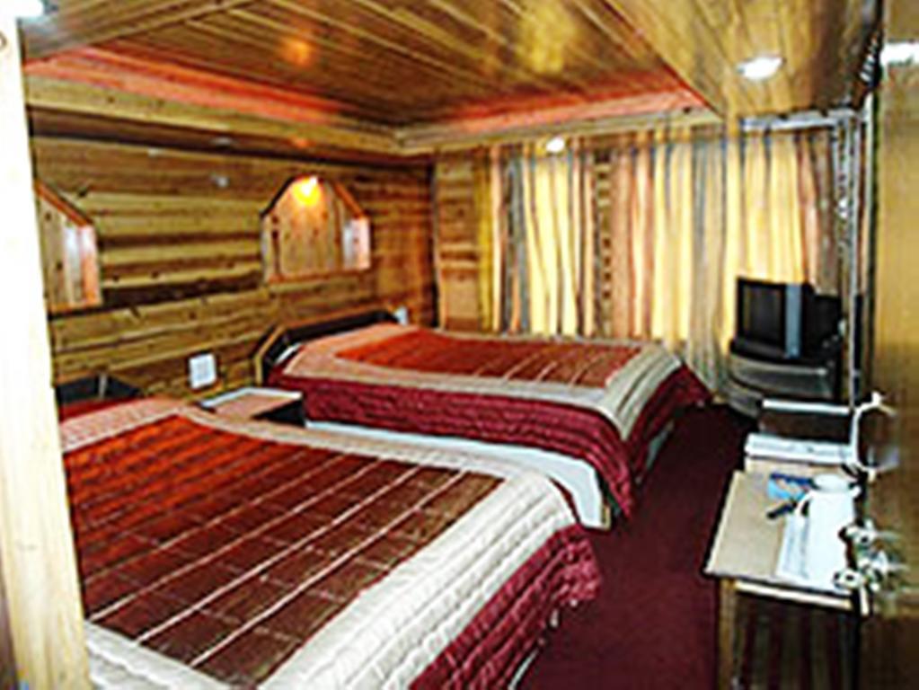 Broadway Hotel Darjeeling  Buitenkant foto