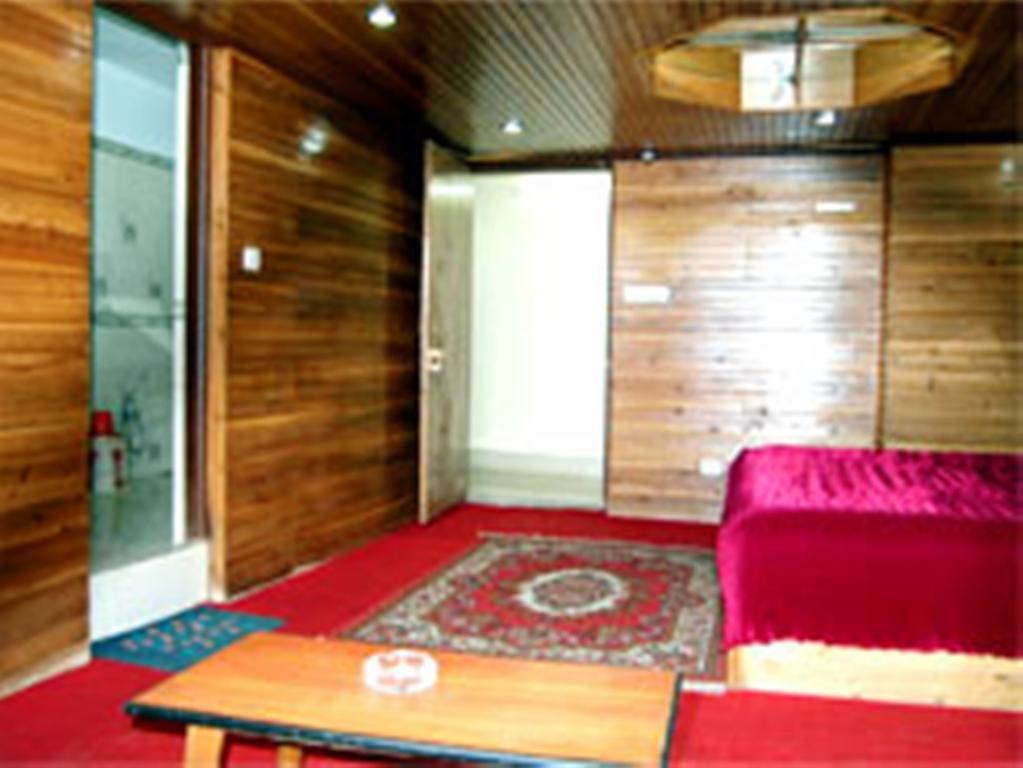 Broadway Hotel Darjeeling  Buitenkant foto