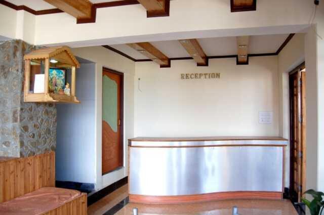 Broadway Hotel Darjeeling  Buitenkant foto