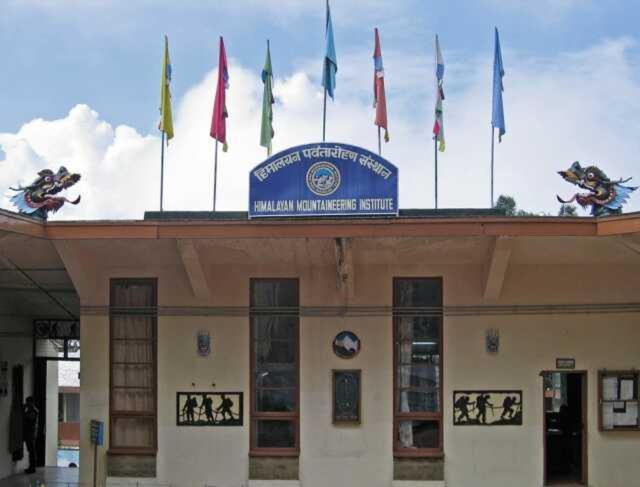 Broadway Hotel Darjeeling  Buitenkant foto