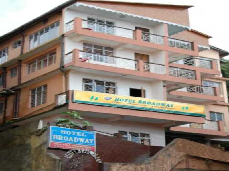 Broadway Hotel Darjeeling  Buitenkant foto